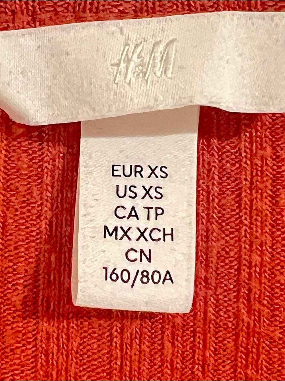 H&M Ribbed Cropped Cardigan With Hook-Front Closure - Picture 5 of 5